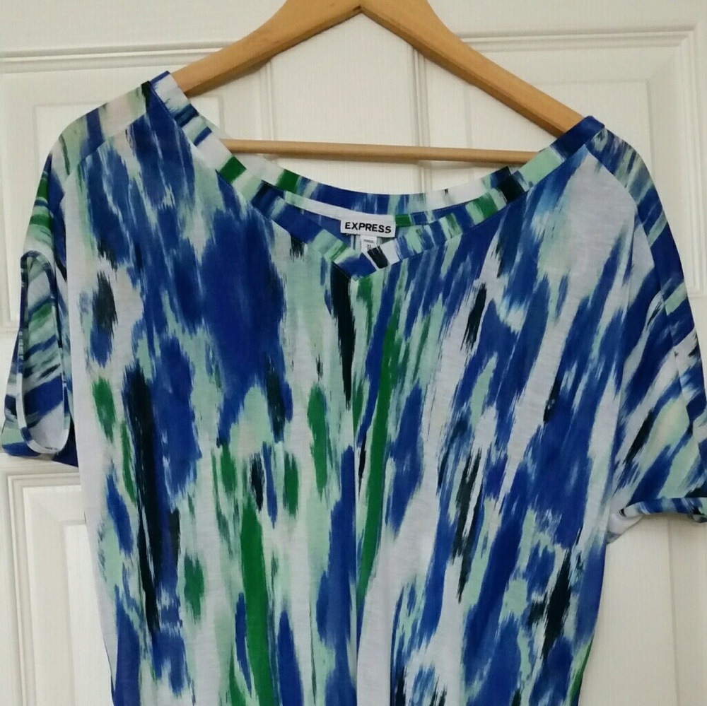 Express Short Sleeve shirt XS